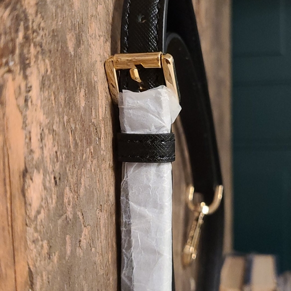 Michael Kors Taryn Tote - Picture 10 of 10